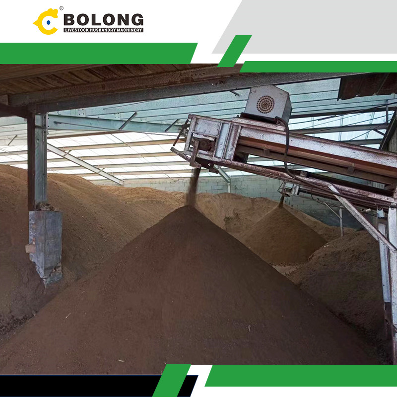 high-performance poultry manure fermentation machine